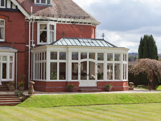 Victorian Style Orangery, Vale Garden Houses Vale Garden Houses بيت زجاجي خشب Wood effect