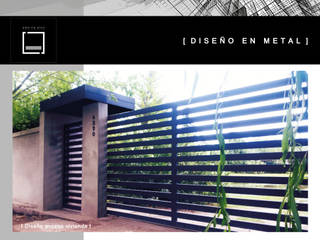 [ Diseño acceso vehicular y peatonal casa unifamiliar I San Rafael I Arg. ], [ U N O E N D I E Z ] [ U N O E N D I E Z ]