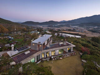 Y-HOUSE, ON ARCHITECTURE INC. ON ARCHITECTURE INC. Asiatische Häuser