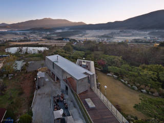 Y-HOUSE, ON ARCHITECTURE INC. ON ARCHITECTURE INC. Case in stile asiatico