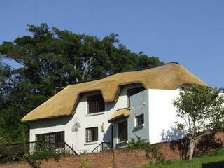 Thatch Roofs & Homes, Bosazza Roofing & Timber Homes Bosazza Roofing & Timber Homes Будинки