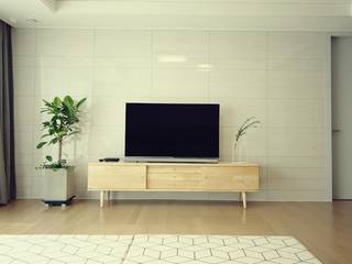 [홈라떼] 라이트 그레이로 톤업한 33평 위례 새아파트 홈스타일링, homelatte homelatte Scandinavian style living room