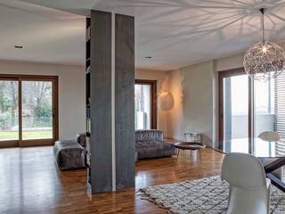 Interior with garden, mg2 architetture mg2 architetture Moderne woonkamers
