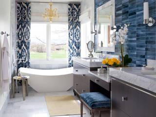 Elegant Modern and Timeless, Andrea Schumacher Interiors Andrea Schumacher Interiors Salle de bain classique