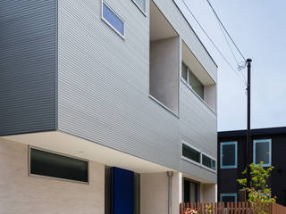 風と光と暮らす家, 設計事務所アーキプレイス 設計事務所アーキプレイス Moderne Häuser Eisen/Stahl Metallic/Silber