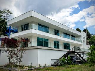 Casa Sasaima , Vertice Oficina de Arquitectura Vertice Oficina de Arquitectura Casas modernas