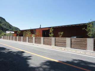 三角西港の家, 坂本達哉建築設計事務所 坂本達哉建築設計事務所 Modern houses Wood Wood effect