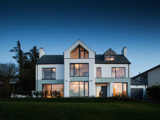 Modern fun house is children's favourite, Des Ewing Residential Architects Des Ewing Residential Architects Casas modernas