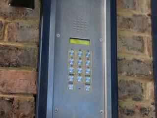 Video Door Entry & Intercom Systems Repairs, DTS London DTS London Spazi commerciali