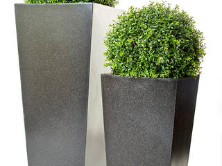 Artificial Topiary Balls Set In Modern Granite Look Planters: Premium quality, Artificial Green Artificial Green Eclectische tuinen