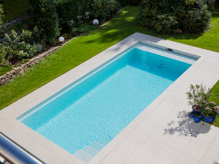 All inclusive - nach zwei Wochen Urlaub ist der Traumgarten fertig, Hesselbach GmbH Hesselbach GmbH Modern Pool