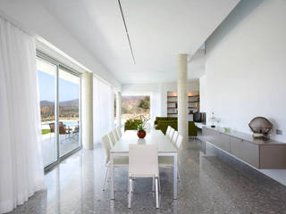 Ora House, Cyprus, GPAD GPAD Modern Dining Room