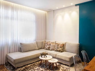APARTAMENTO PR, Ocapi Arquitetura Ocapi Arquitetura Modern Living Room White