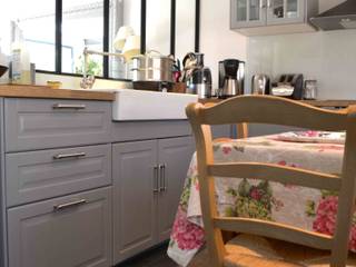 une maison 1960 revisitée, Courants Libres Courants Libres Industrial style kitchen