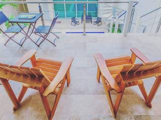 Adirondack Chairs , Natureflow® Natureflow® Varanda, alpendre e terraçoMobiliário Madeira