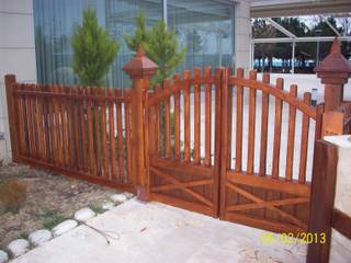 ÇİT VE KORKULUKLAR, Gürsoy Kerestecilik Gürsoy Kerestecilik Jardines de estilo clásico Madera Acabado en madera