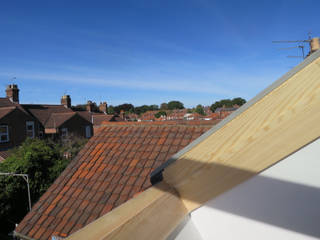 Loft Conversion in Walk-In Victorian Terrace House, NR2 3LQ, Paul D'Amico Remodels Paul D'Amico Remodels Chambre moderne