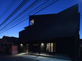さんかくテラスの家, 株式会社Ｆｉｔ建築設計事務所 株式会社Ｆｉｔ建築設計事務所 Casas modernas Metal