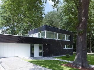 Einfamilienhaus in Falkensee bei Berlin, Justus Mayser Architekt Justus Mayser Architekt Modern houses Wood Wood effect