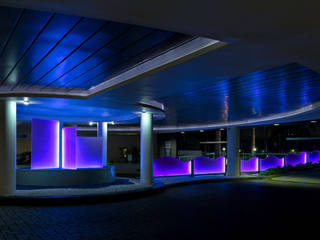 LandStudio360 | Outside The Studio | Orange,CA, Chibi Moku Architectural Films Chibi Moku Architectural Films Moderne Häuser Beton Blau
