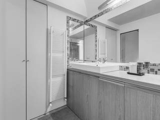 Cavour | Loft, EF_Archidesign EF_Archidesign Modern bathroom