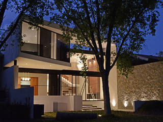 casaNE, BAG arquitectura BAG arquitectura Casas modernas: Ideas, diseños y decoración Vidrio