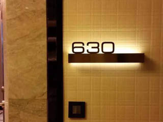 Veri Series in Solaire Hotel Project, ShellShock Designs ShellShock Designs Modern hotels Marble Amber/Gold