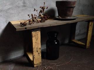 Mid Shelf, calima calima Ruang Makan Gaya Eklektik Kayu Wood effect