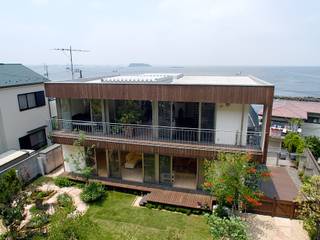 YK-House, 仲摩邦彦建築設計事務所 / Nakama Kunihiko Architects 仲摩邦彦建築設計事務所 / Nakama Kunihiko Architects Nowoczesne domy Drewno O efekcie drewna