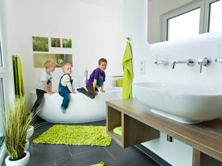 Musterhaus in Bitburg, STREIF Haus GmbH STREIF Haus GmbH Moderne Badezimmer