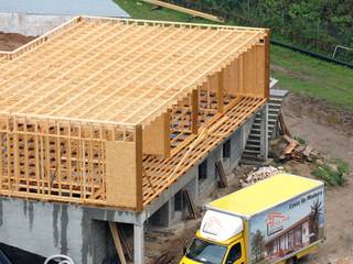 Casa de madeira em Aveiro com tempo de contrução de 3 meses e meio, Lethes House Lethes House Casas modernas Madera Acabado en madera