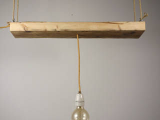 Hängelampe aus Holzbohle, Meister Lampe Meister Lampe ห้องนั่งเล่น