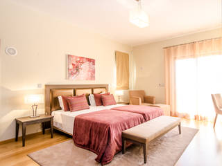Projecto Design Interior - Amendoeira Golf Resort, Simple Taste Interiors Simple Taste Interiors Classic style bedroom