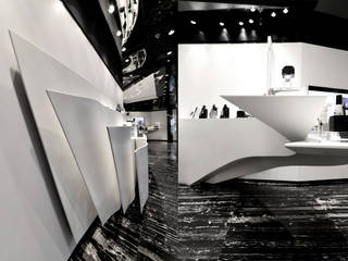 Erno Laszlo, FAK3 FAK3 Commercial spaces White