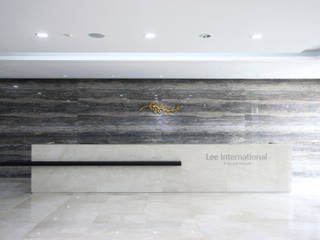 LEE INTERNATIONAL I.P. & LAW OFFICE, HJL STUDIO HJL STUDIO Moderne Arbeitszimmer Marmor