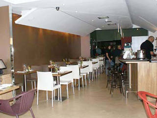 Proyectos de Restaurantes en Caracas, THE muebles THE muebles Sala da pranzo moderna