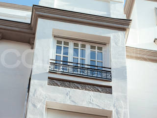 Balconeras y ventanas de madera rehabilitadas, CARPINTEK GROUP CARPINTEK GROUP شبابيك خشب Wood effect