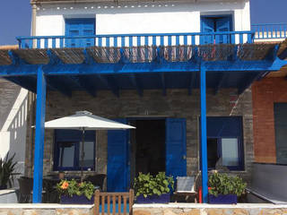 Casa con alma anticuable: Una antigua casa de pescadores., Anticuable.com Anticuable.com Casas de estilo mediterráneo Madera Azul