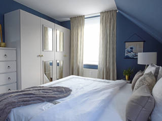 Kühl & elegant Schlafen, Homemate GmbH Homemate GmbH Classic style bedroom Blue