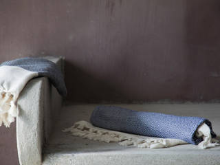 Hamamtücher, Yolunda Yolunda Mediterranean style bathroom Cotton Red