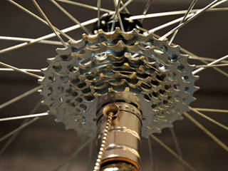 Lampa Atelier, Bikes Bazaar Bikes Bazaar Industrialne domowe biuro i gabinet Aluminium/Cynk