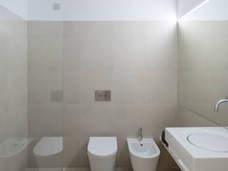 Caminha Refurbishment, Tiago do Vale Arquitectos Tiago do Vale Arquitectos Eclectic style bathroom Ceramic