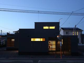 中土間のある空間, TKD-ARCHITECT TKD-ARCHITECT Casas de estilo moderno