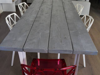 TAVOLO LIBECCIO, Elena Valenti Studio Design Elena Valenti Studio Design Industrial style dining room Solid Wood Grey