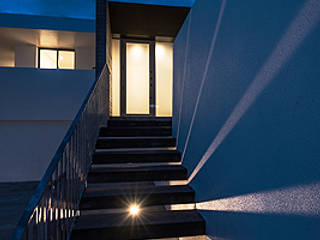 ルーバーのある家, Style Create Style Create Corridor, hallway & stairsStairs