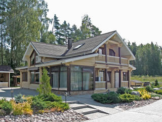 Брусовой дом вблизи поселка Мельниково, Дмитрий Кругляк Дмитрий Кругляк Rustic style houses Wood Beige