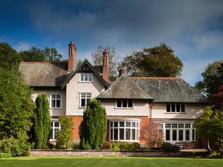 Restoration of Edwardian Home with Extensive Additions Blended Seamlessly, Des Ewing Residential Architects Des Ewing Residential Architects Rumah Gaya Rustic