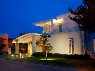 casa Bambu, arketipo-taller de arquitectura arketipo-taller de arquitectura Modern houses