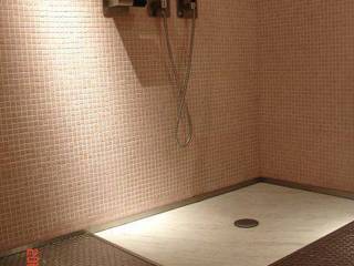 (0)Bathrooms/shower, Dynamic444 Dynamic444 Baños de estilo ecléctico