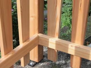 aménagement d'une terrasse, Atelier Bois Dlilio Atelier Bois Dlilio Balcones y terrazas de estilo moderno Madera maciza Multicolor